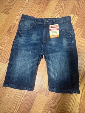 Wrangler Men's Dark Blue Denim Jeans 16 regular